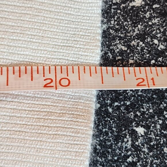 Halogen Womens Crew Neck Cardigan Sweater Size L 3/4 sleeves Preppy Office - Picture 5 of 8